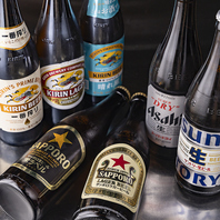 8種類の瓶ビールを店内の冷蔵庫で冷やしてご提供◎