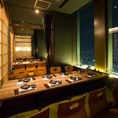 夜景 肉割烹 五条 新宿野村ビル49Fの特集写真