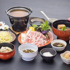 琉球料理と琉球舞踊 四つ竹 久米店のコース写真