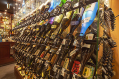 九州うまいもんと焼酎 芋蔵 池袋東口店特集写真1