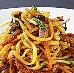 上海焼きそば/五目あんかけ焼きそば/自家製海老ワンタン麺/ジャージャー麺