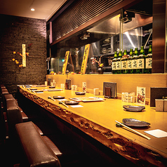 宮崎地鶏炭火焼 車 丸の内店の特集写真