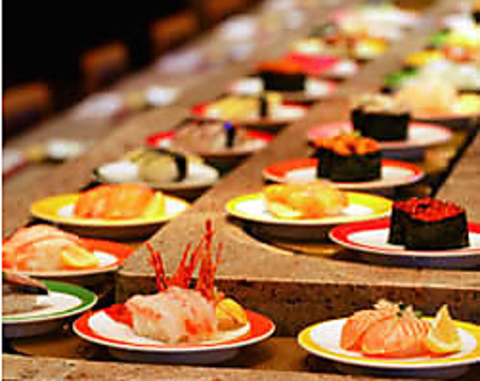 宴会、デート、ご家族でのお食事など様々なシーンで楽しめる!!モダンな本格派回転寿司