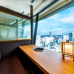 お昼のカウンター席