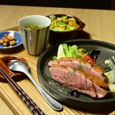 鴨のロースト バルサミコソースとともに