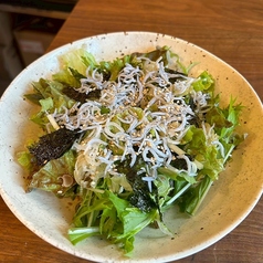 韓国のりとしらすのチョレギサラダ