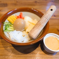 出来立て！ポテトサラダ/白菜と塩昆布のサラダ