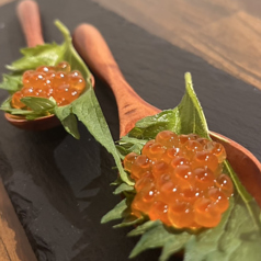 イクラスプーン寿司