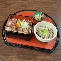 牛ステーキ重ミニ麺セット