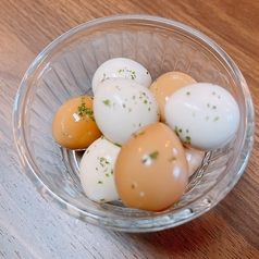 ２つの味わい♪うずら卵のピクルス