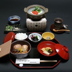 湯豆腐御膳(ディナータイム)(4月・11月の繁忙期を除く)