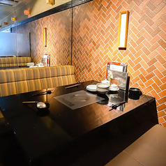 1階には、テーブル席もございます。