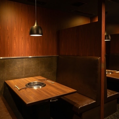 個室焼肉 スギモトHOUSeN 栄・伏見店の雰囲気2