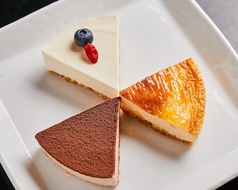 低糖質チーズケーキ（レア・ベイクド・チョコ）「日替り」