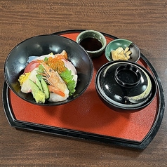 海鮮丼