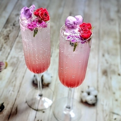 イタリアンカフェ ミエーレ 新宿本店特集写真1