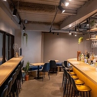 温もり溢れる木目調の和空間！大きな窓が開放感を演出。