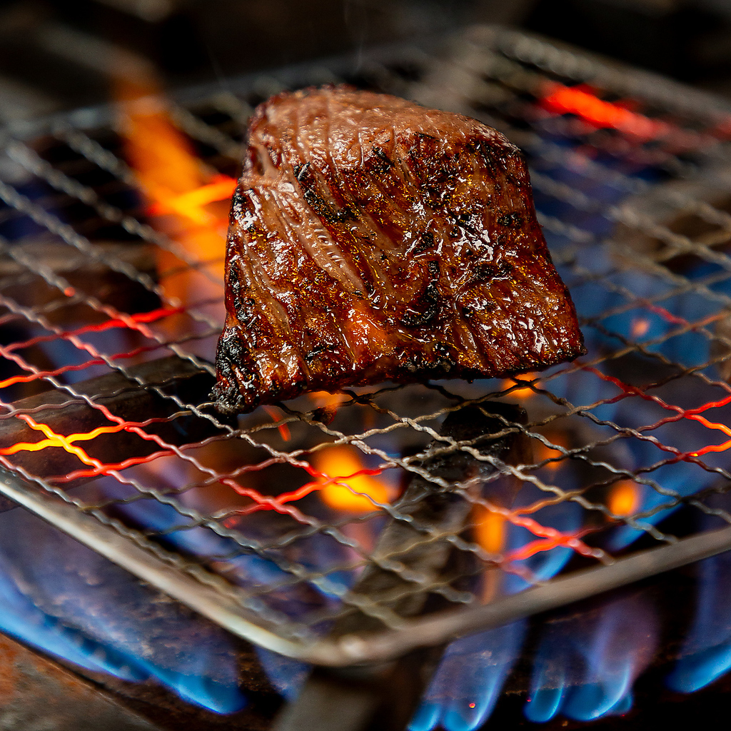 一般的な肉バルでは味わえない良質なお肉を取り扱った料理♪