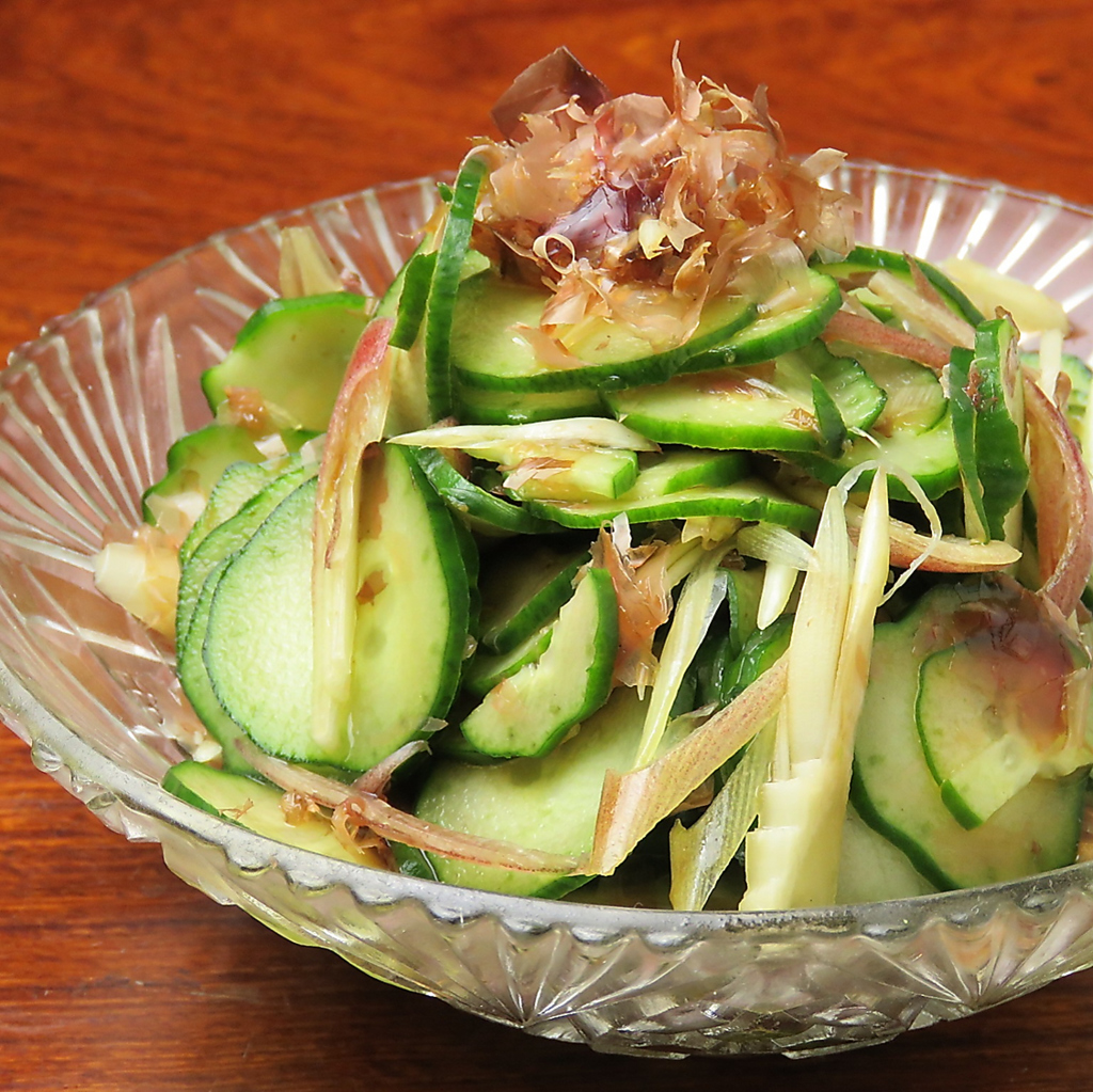 月替わりのメニューがあるため、旬の一品料理も豊富にご用意！