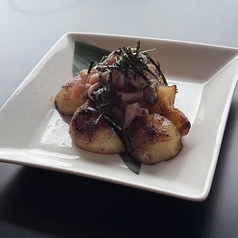 じゃがバター イカのなめろう乗せ