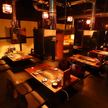 4RO シロ 六本木店の雰囲気1