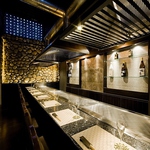 【LIVE！】カウンター席ではライブ感ある調理シーンを目の当たりに！！