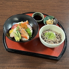 海鮮丼ミニ麺セット