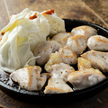 料理メニュー写真&nbsp;地鶏の鉄板焼/地鶏の唐揚げポン酢/地鶏の天ぷら