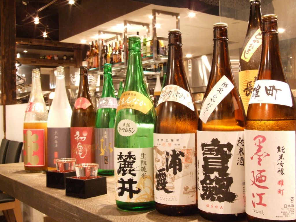 全国各地から取り寄せた美味しい日本酒をご用意しております。