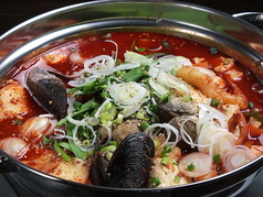 O s BASE オズベースのおすすめ料理1