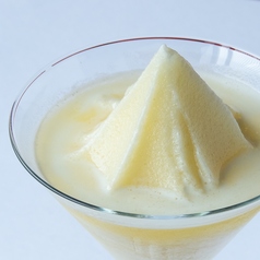 フローズンパイナップル