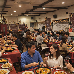 ２０名から３０名様まで　貸し切り可能。貸し切りはッ女子会コース限定になります。飲み放題プランも有りで幹事さん楽々です。