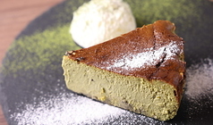 抹茶のバスク風チーズケーキ