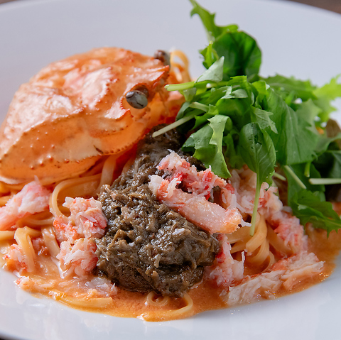 ログハウスの建物　宮島街道沿い、もちもちの生パスタ◎１９８１年創業のイタリアン