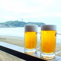 江ノ島一望の席でキンキンに冷えたビールを乾杯♪