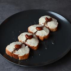 白レバーのクロスティーニ