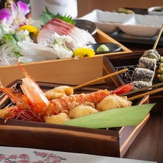 熊本県産食材を贅沢に使用した【串揚げ】をメインにご提供