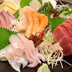 刺身盛り合わせ