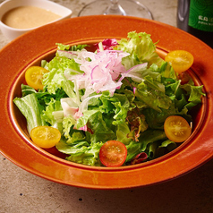 淡路島産玉ねぎドレッシングのサラダ