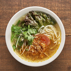 豚チリソースのフォー