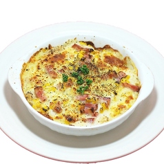 ベーコンとコーンのペッバークリームドリア