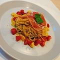 料理メニュー写真 カラフルトマトとカラスミの柚子胡椒冷製カッペリーニ