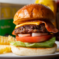 料理メニュー写真&nbsp;ベーコンチーズバーガー