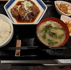 パイカ（豚バラ軟骨）定食