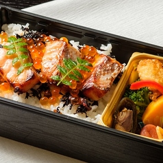 イクラとサーモンの幽庵焼き弁当