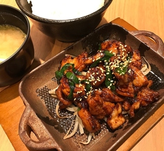 あつぎ豚ホルモン鉄板焼き定食