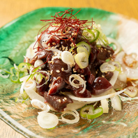 鯨肉の希少部位を使ったオリジナル料理の数々