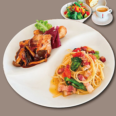 日替わりのハーフ＆ハーフランチ