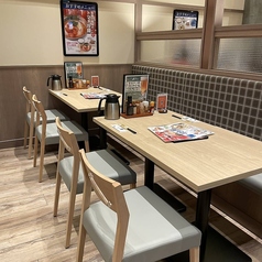 牛たん炭焼利久イオンレイクタウンmori店の雰囲気2