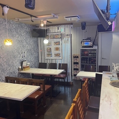 Dear 22 Thai Restaurant Otsuka ディアーニジュウニの雰囲気2